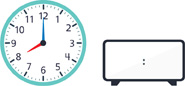 Hay un reloj con la manecilla de la hora apuntando al “8” y el minutero apuntando al “12”. Hay un reloj digital en blanco.